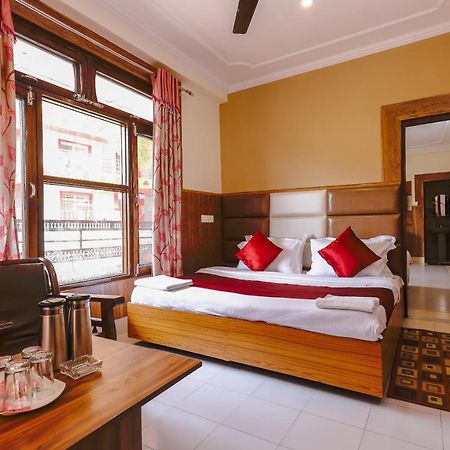 Hotel Varuni Mcleodganj Dharamshala Bagian luar foto