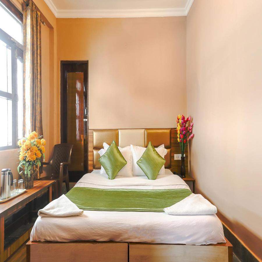 Hotel Varuni Mcleodganj Dharamshala Bagian luar foto
