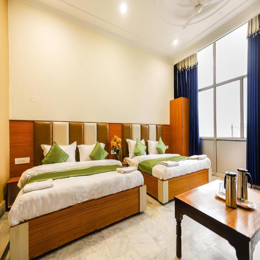 Hotel Varuni Mcleodganj Dharamshala Bagian luar foto