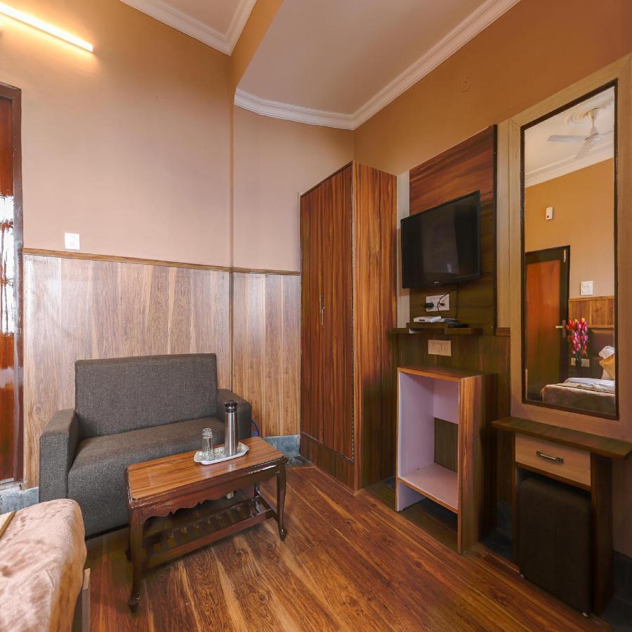 Hotel Varuni Mcleodganj Dharamshala Bagian luar foto